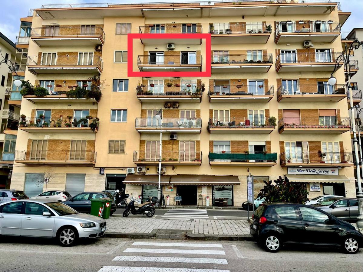 Da Ninangelo Appartamento Vista Mare サレルノ エクステリア 写真